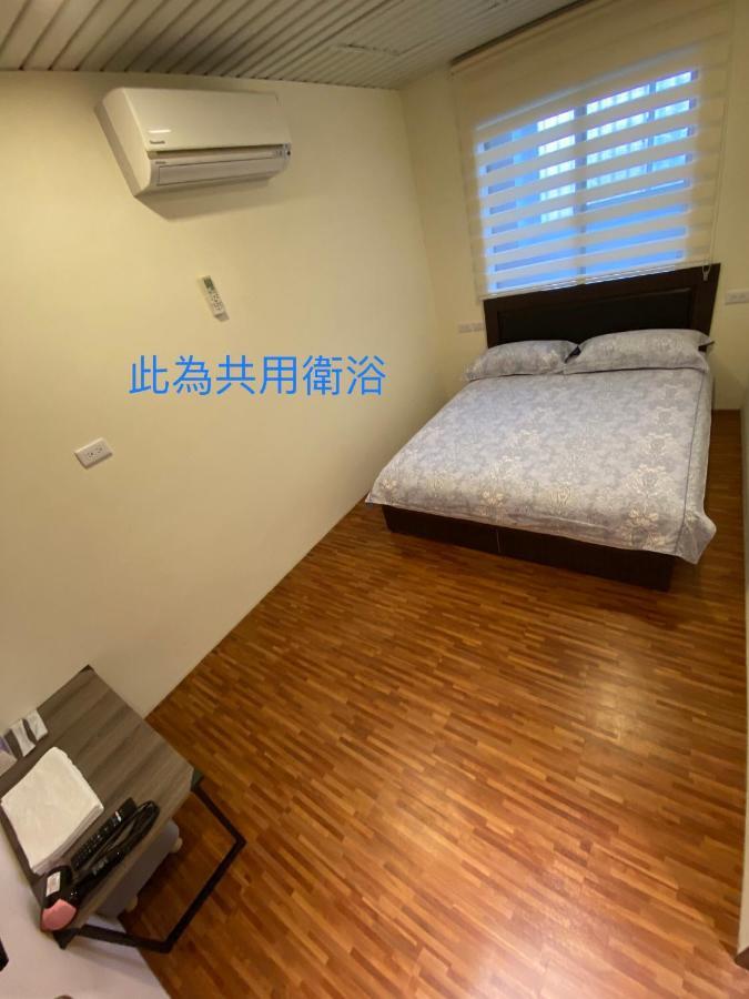 台南 T Ainan Apartment ภายนอก รูปภาพ